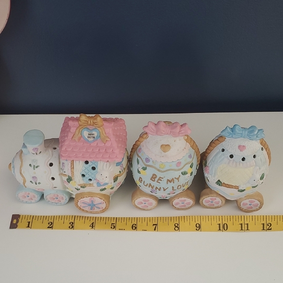Vintage Easter Train Ceramic Porcelain Centerpiece “Be My Bunny Love” Pastel - Picture 13 of 15